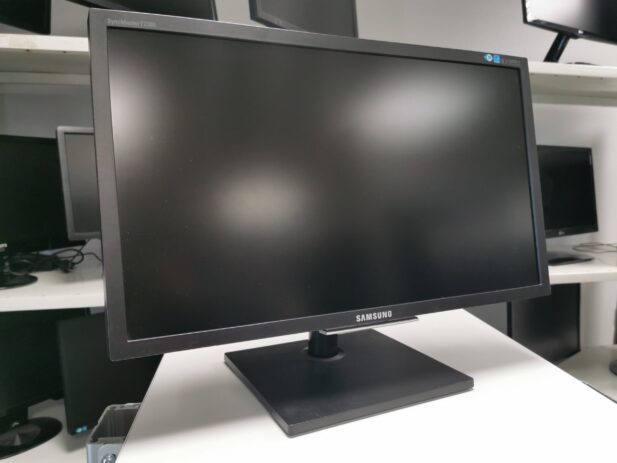 Samsung F2380M, 23 tolli, FHD
