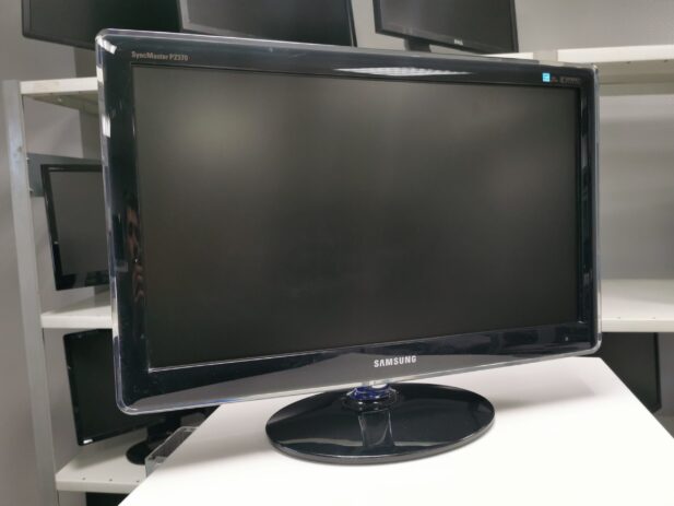 Samsung P2370, 23 tolli, FHD