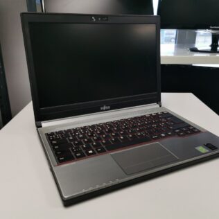 Fujitsu Lifebook E734/i5-4300m/8GB RAM/256GB SSD/Win 10