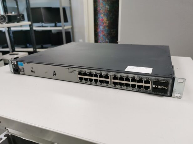 HP 2910al-24G, switch 24-port. Gigabite