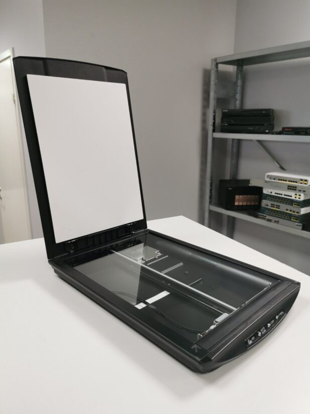 A4 skänner Canon CanoScan LiDE 110