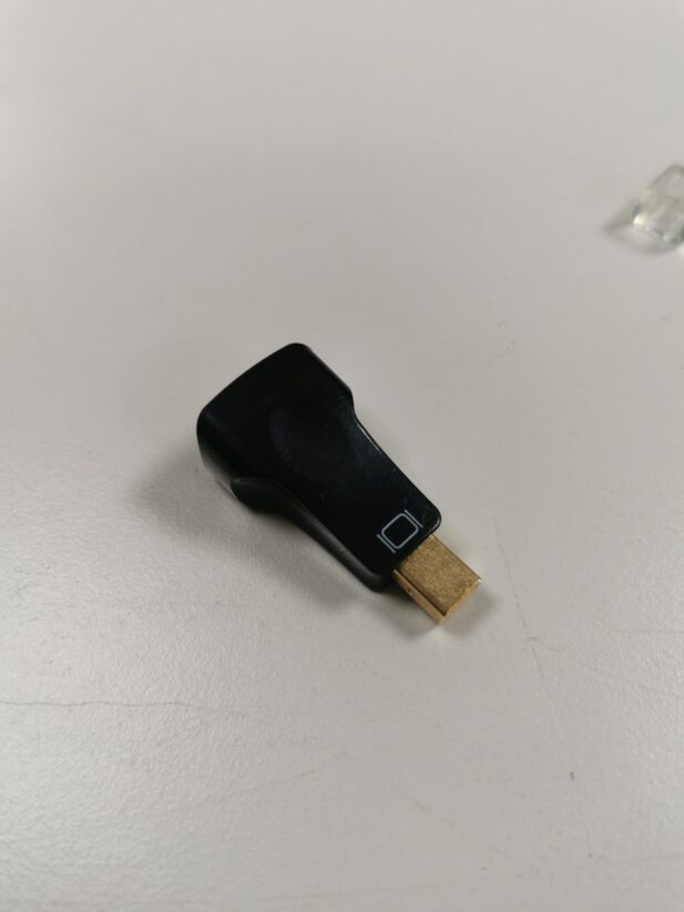 VGA - mini Displayport adapter/ üleminek
