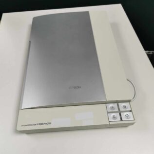 Epson Perfection V100 Photo