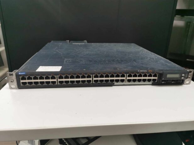 Juniper EX4200-48P PoE 48-port
